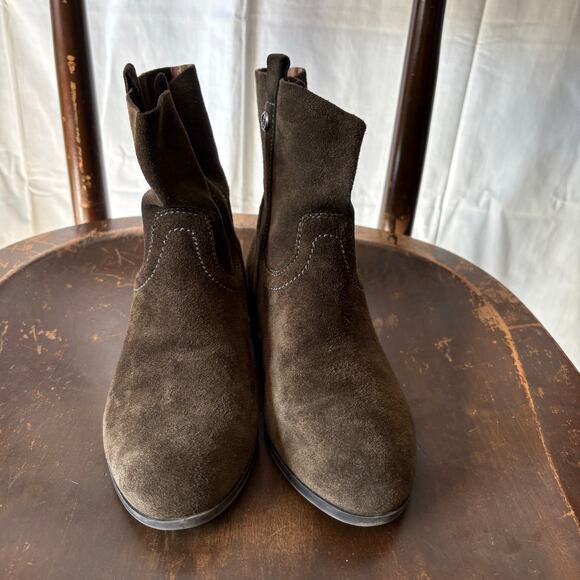 Frye & Co Women's Boots Size 7.5 Sarah Shortie Ankle Boots Suede Boho Cottage - Picture 7 of 7